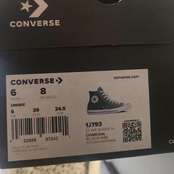 Converse size 8 - Picture 2 of 2